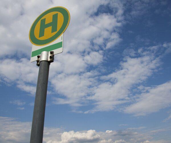 Haltestellenschild