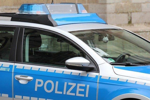 Polizeifahrzeug