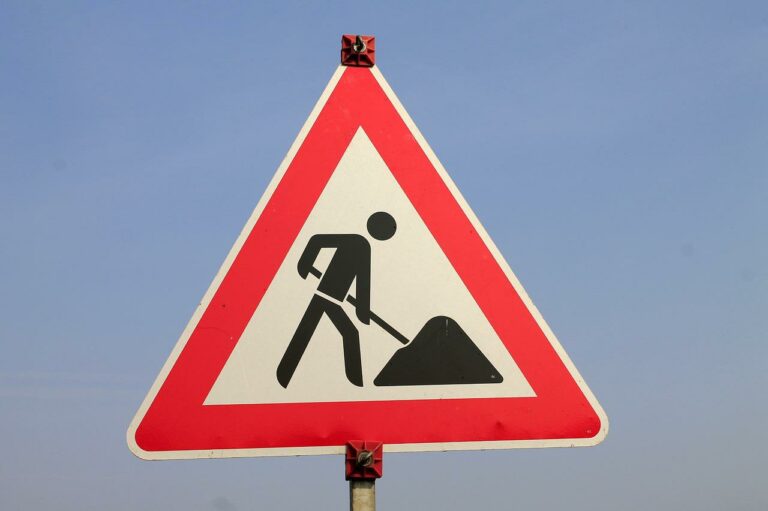 Aschaffenburg: Am Königsgraben zwischen Dümpelsmühlstraße und Gailbacher Straße halbseitig gesperrt