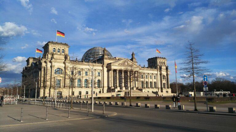 Bundesrat fordert für die Teilnehmer an illegalen Autorennen bis zu 10 Jahre Haft