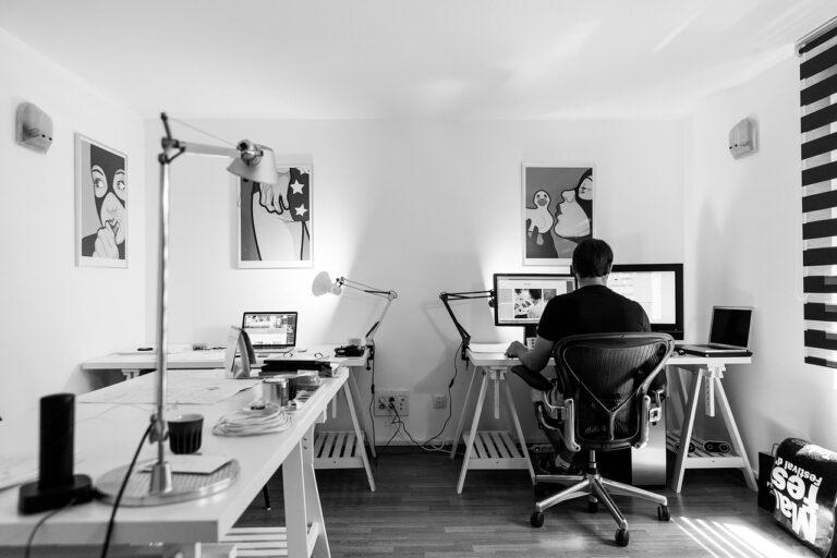 Digitalisierung durch Corona? Eine Studie zeigt hohen Home-Office Anteil in der IT