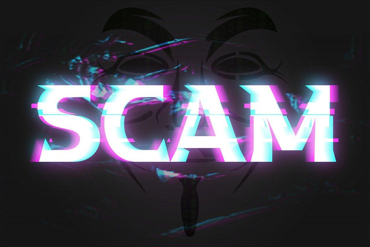 SCAM Schriftzug